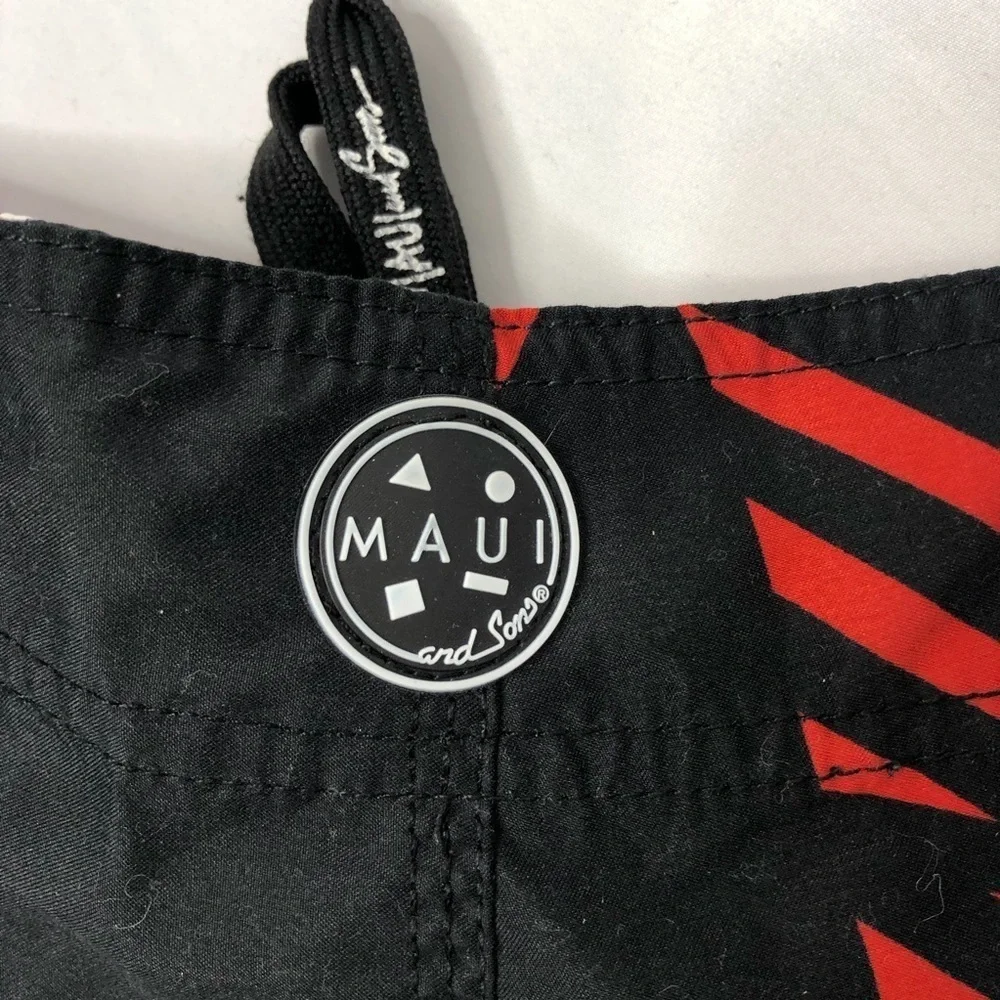 Maui & Sons black & orange swim board shorts, 32